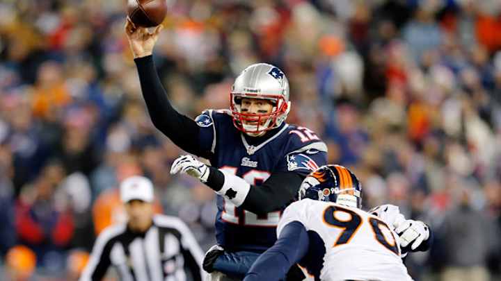 Patriots' OT win over Broncos adds new chapter to Brady-Manning lore