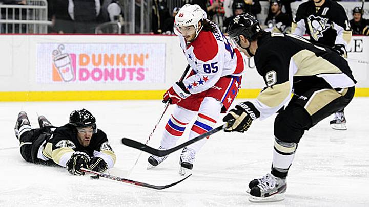 Top Line: What saved the Capitals, Blackhawks playoff-ready, more links Top Line: What saved the Capitals, Blackhawks playoff-ready, more links