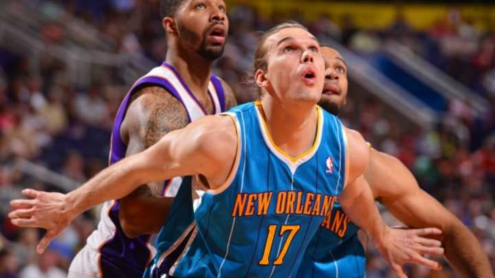 Report: Clippers sign Lou Amundson to non-guaranteed contract Report: Clippers sign Lou Amundson to non-guaranteed contract