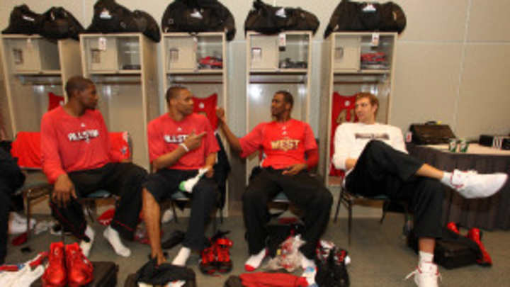 Mavs want to trade 13th pick to clear cap for Dwight Howard or Chris Paul