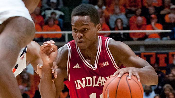 Indiana misses golden opportunity in loss, UConn's slump continues, more