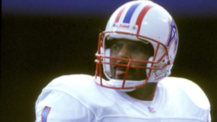 Warren Moon: Black quarterbacks still victims of prejudice