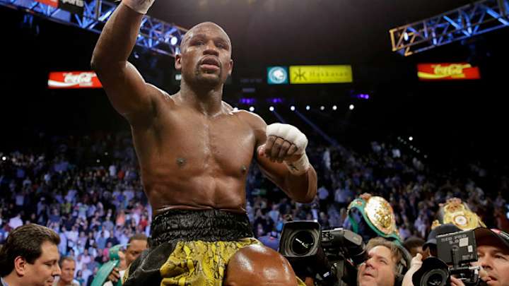 Floyd Mayweather romps Robert Guerrero to keep welterweight belt