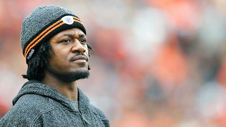 Assault trial delayed for Cincinnati Bengals' Adam 'Pacman' Jones Assault trial delayed for Cincinnati Bengals' Adam 'Pacman' Jones