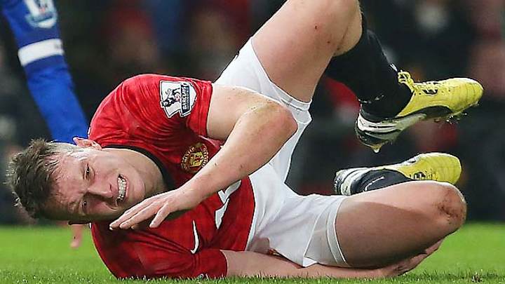Manchester United's Phil Jones (ankle) ruled out for Real Madrid