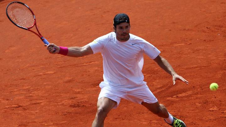Tommy Haas wins the BMW Open in Munich on his tenth try