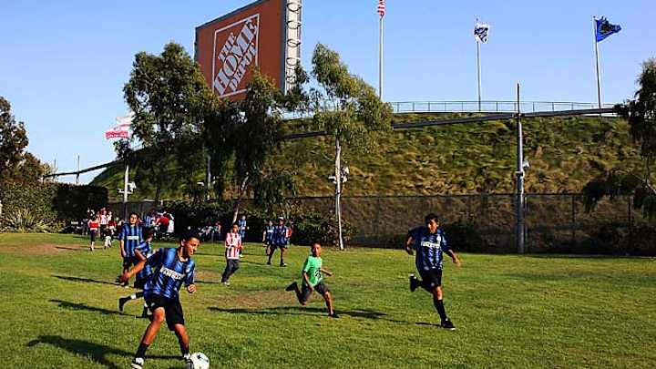 Home Depot Center to be renamed StubHub Center Home Depot Center to be renamed StubHub Center
