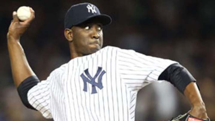 Soriano signs with Nationals