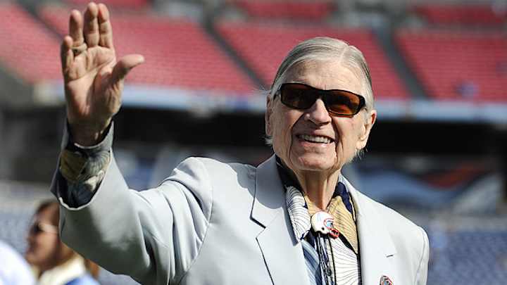 Titans owner Bud Adams dies at 90
