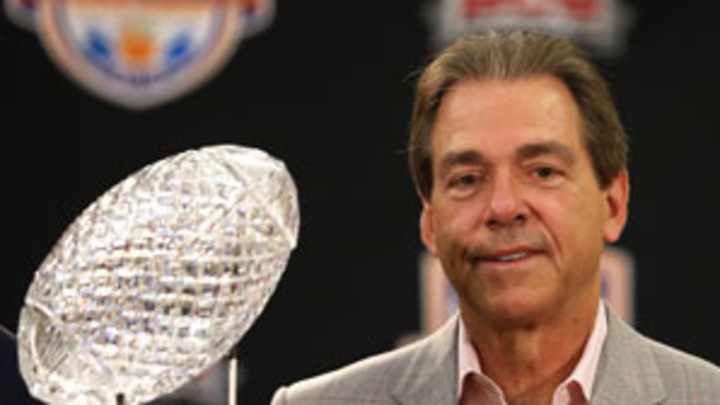 President Obama congratulates Alabama's Nick Saban on title