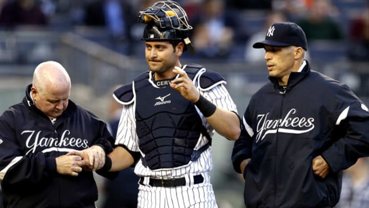 Hand injury knocks Francisco Cervelli out of Yankees' game Hand injury knocks Francisco Cervelli out of Yankees' game