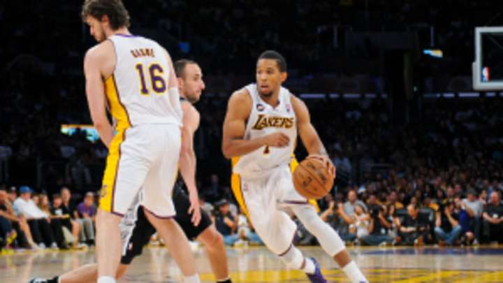 Darius Morris turns down opportunity with Lakers for deal with Sixers