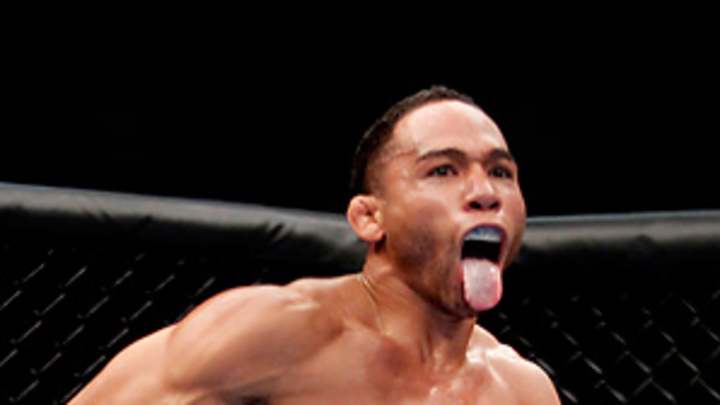 Dodson, Johnson fighting for flyweights around the world Saturday