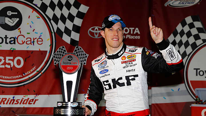 Keselowski dethrones Busch, wins Nationwide race at Richmond