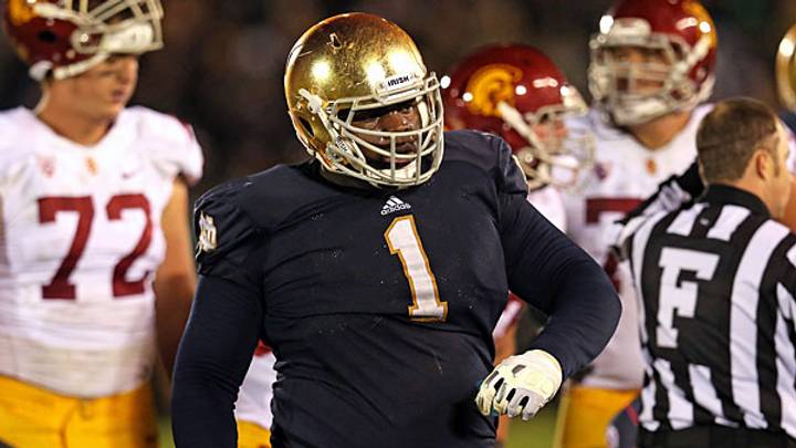 Notre Dame's Louis Nix III will miss the rest of the 2013 season with a torn meniscus