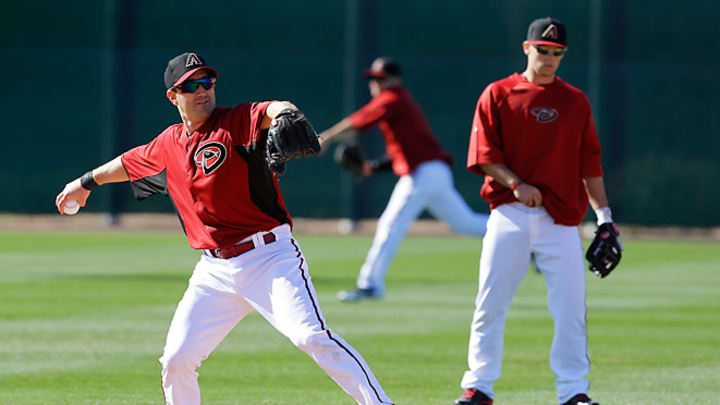 Willie Bloomquist will start season on disabled list