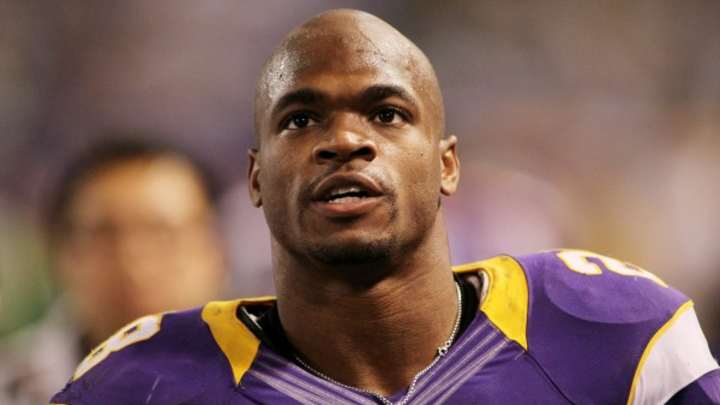 Police: Adrian Peterson's son, 2, has died Police: Adrian Peterson's son, 2, has died