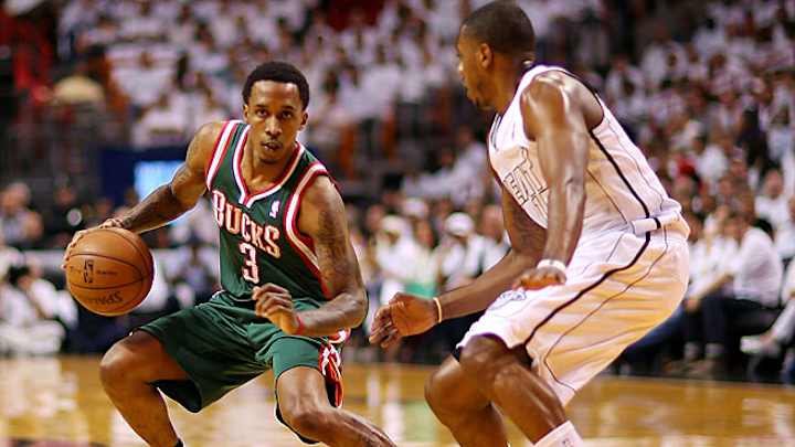 With something to prove, Jennings embraces move to Detroit