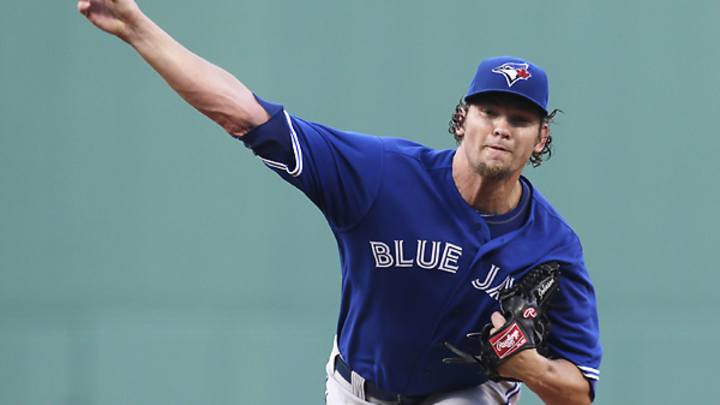 Padres take a smart chance by signing Josh Johnson