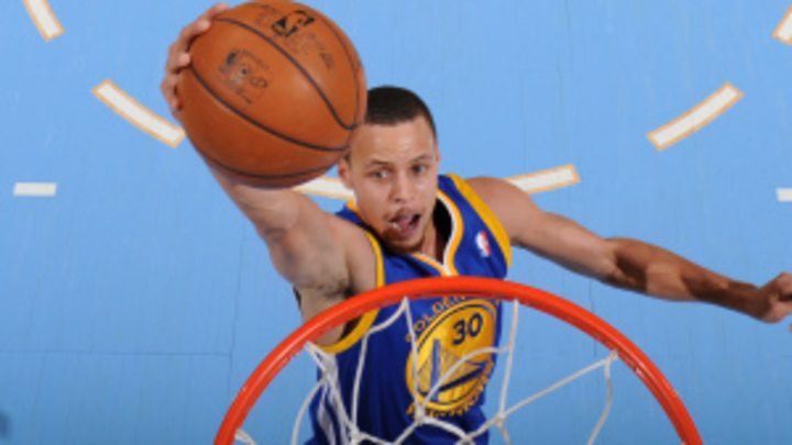 Stephen Curry out indefinitely for Warriors with right ankle sprain