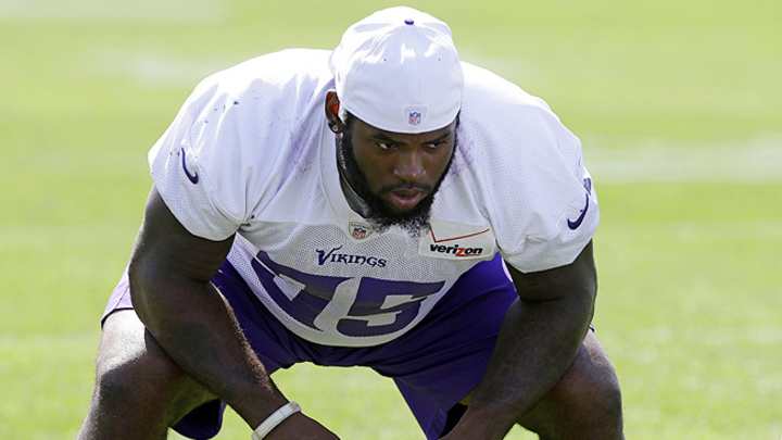 Minnesota Vikings' Shariff Floyd says knee MRI shows no damage
