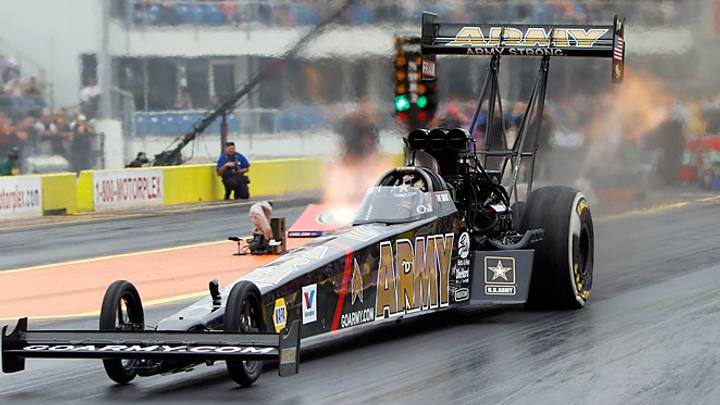 Tony Schumacher leads Top Fuel qualifying Tony Schumacher leads Top Fuel qualifying