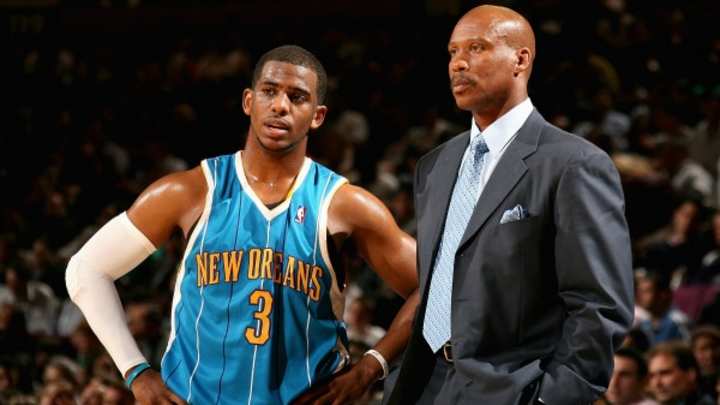 Report: Clippers have 'intensified discussions' with coach Byron Scott