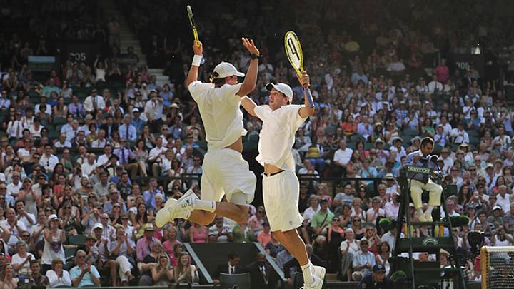 Bob, Mike wrap up the "Bryan Slam" at Wimbledon