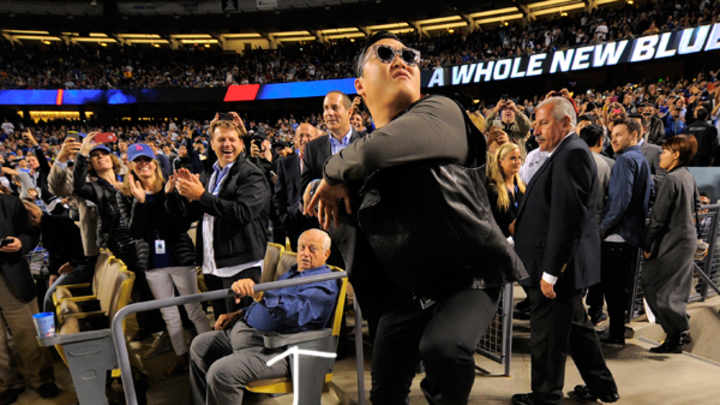 Wednesday's A.M. Hot Clicks