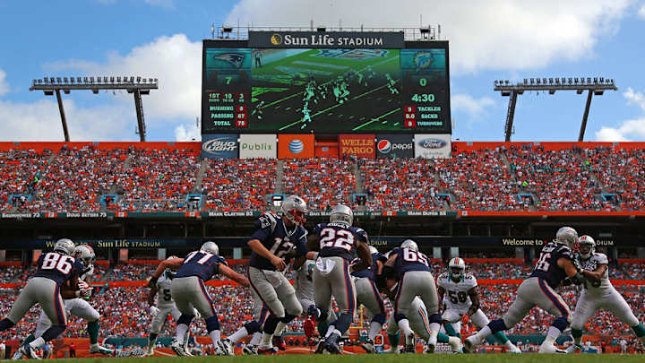 Fashion Forward Running Back