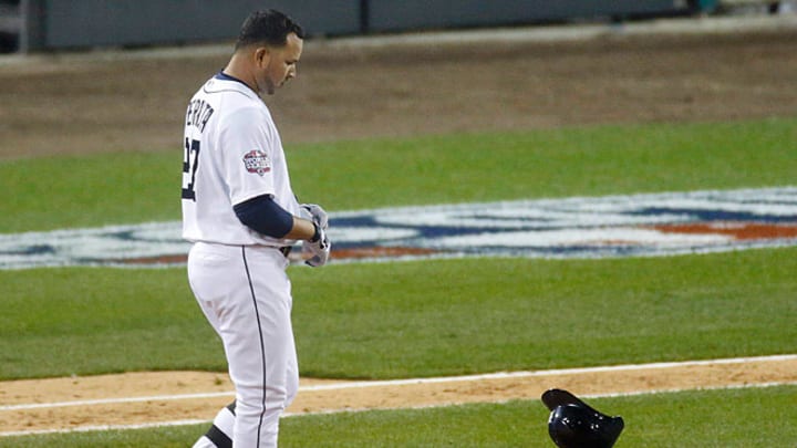 Jhonny Peralta's name found in records of man linked to PED scandal