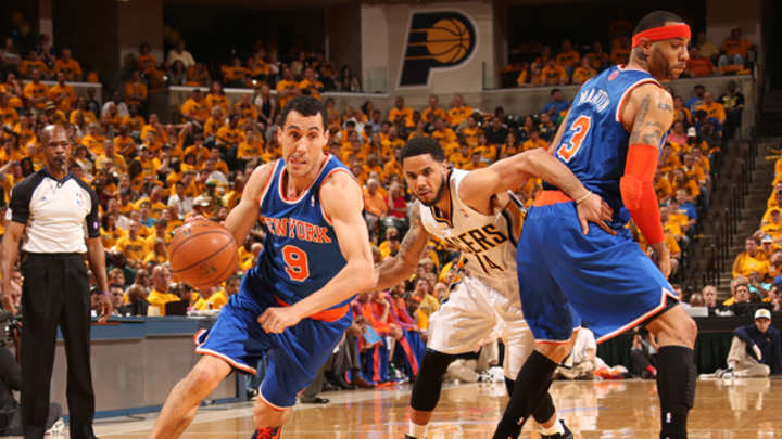 Reports: Knicks agree to re-sign Pablo Prigioni on three-year deal