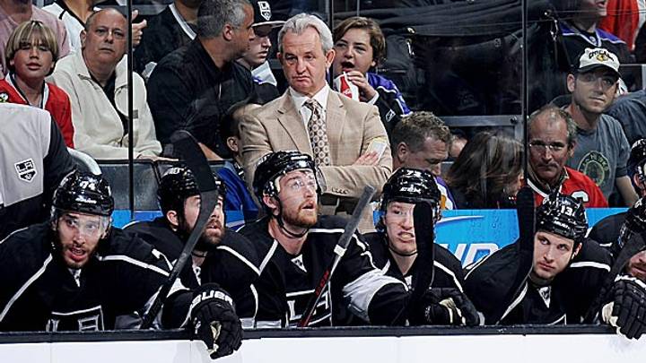 Top Line: Vets step up for Blackhawks; B's look to close out Pens; more links