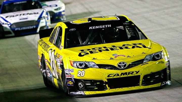 Matt Kenseth holds off Kasey Kahne, gets 5th win of season at Bristol