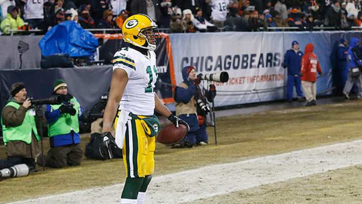 Jarrett Boykin scores one of season's oddest touchdowns off Aaron Rodgers fumble