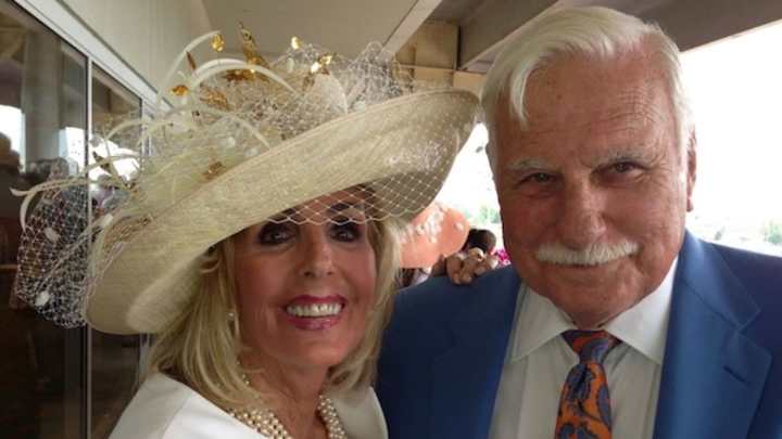 Happy Schnellenderby, internet