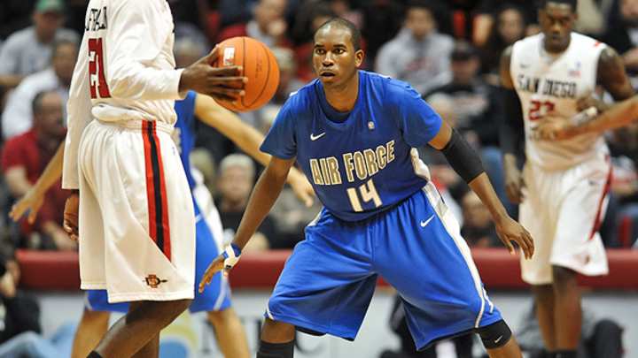 Air Force Star Michael Lyons Injured Early Against UNLV