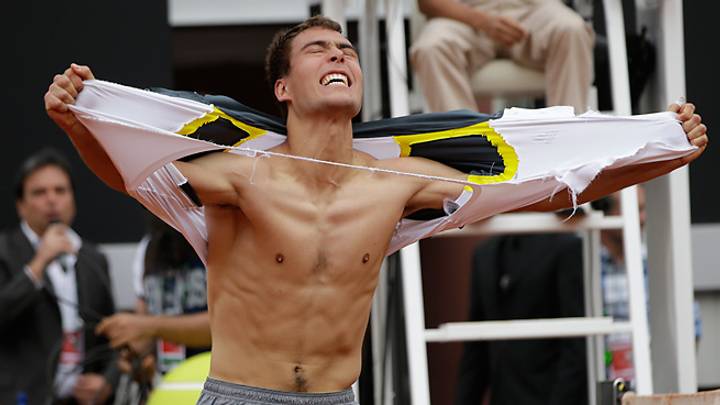 Tsonga upset, Murray withdraws, Nadal cruises at Italian Open Tsonga upset, Murray withdraws, Nadal cruises at Italian Open