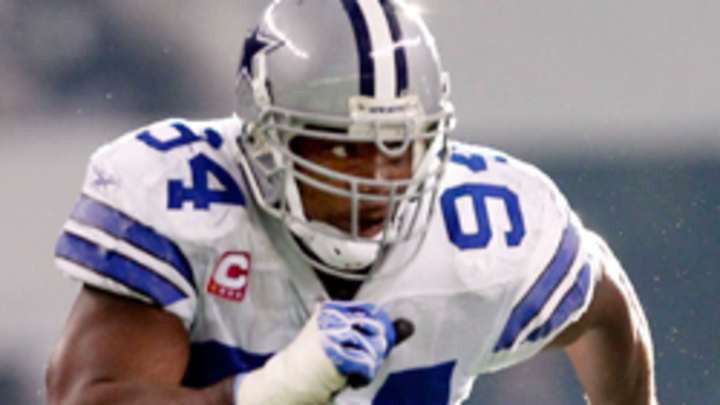 Report: Cowboys restructure DeMarcus Ware contract