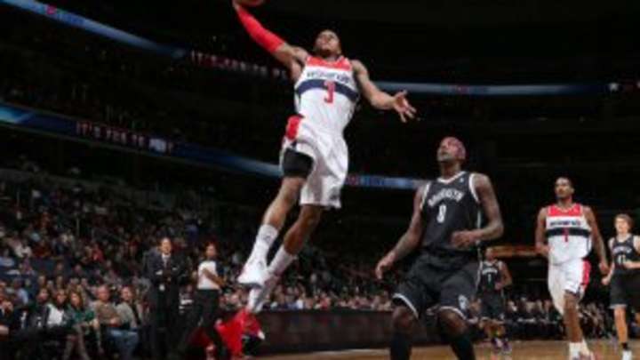 Wizards' Bradley Beal (leg) to miss at least two weeks after latest stress injury