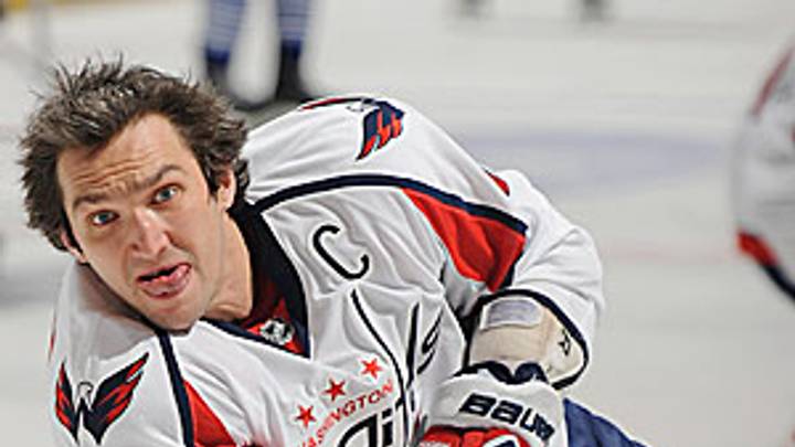 Top Line: NHL's most stupid new rule; Habs honor Lac Megantic; more links Top Line: NHL's most stupid new rule; Habs honor Lac Megantic; more links