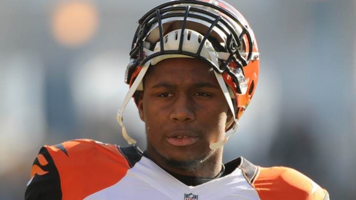 Report: Bengals sign Carlos Dunlap to six-year deal