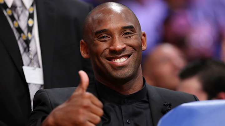 Kobe Bryant goes through 2nd practice with Lakers