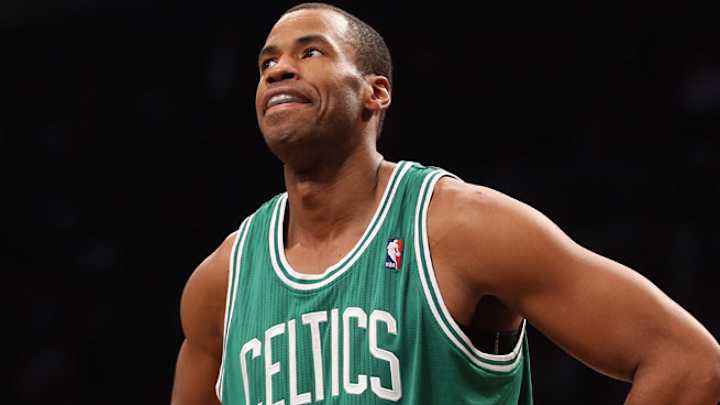 Openly gay NBA player Jason Collins throws out 1st pitch for Red Sox