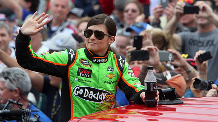 Phoenix presents Danica Patrick with next challenge