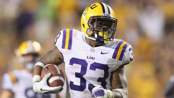LSU players vote to reinstate Jeremy Hill LSU players vote to reinstate Jeremy Hill