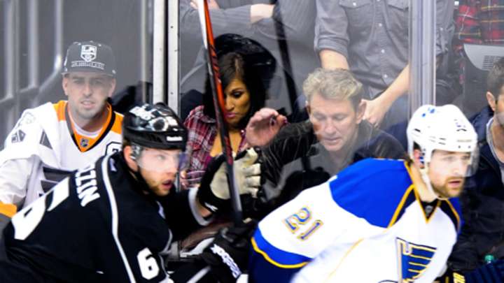 Monday's A.M. Hot Clicks