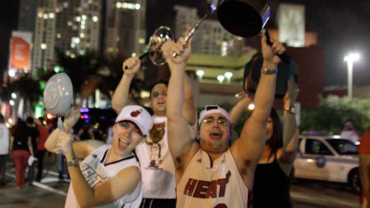 Miami Heat fans celebrate team's second straight title
