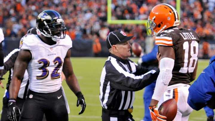 Browns receiver Greg Little claims Ravens' James Ihedigbo choked him Browns receiver Greg Little claims Ravens' James Ihedigbo choked him