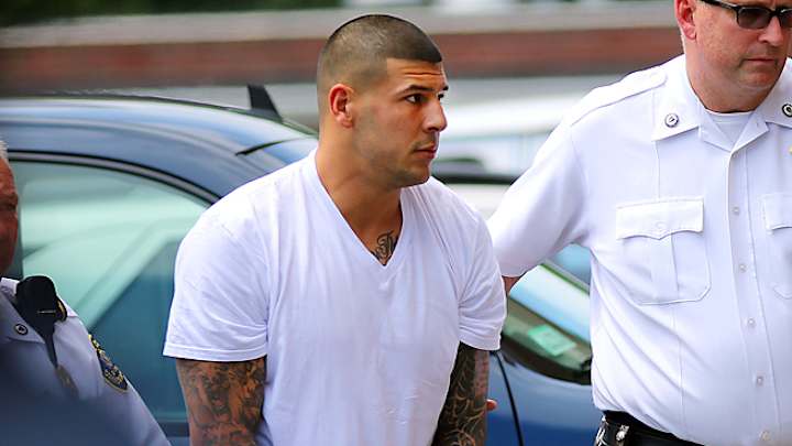 Documents: Associate says Hernandez admitted shooting